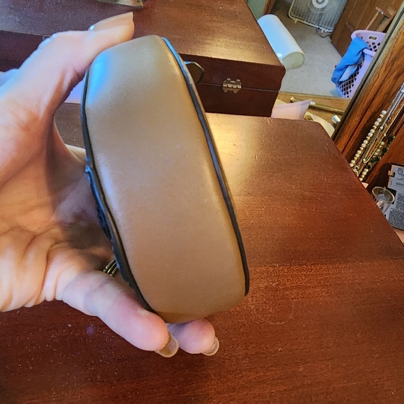 Kate Spade Cheeta 🐈 Coin Purse - Picture 3 of 3